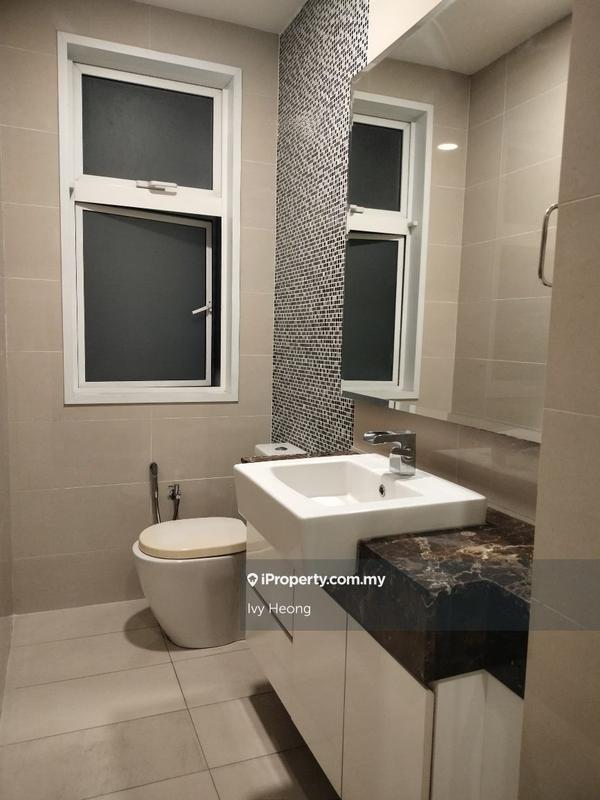 Townhouse for Sale in Putra Heights, Subang Jaya by Ivy Heong - iProperty.com.my