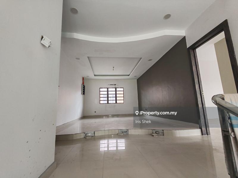 Bungalow House for Sale in Kota Kemuning, Shah Alam by Iris Shek - iProperty.com.my