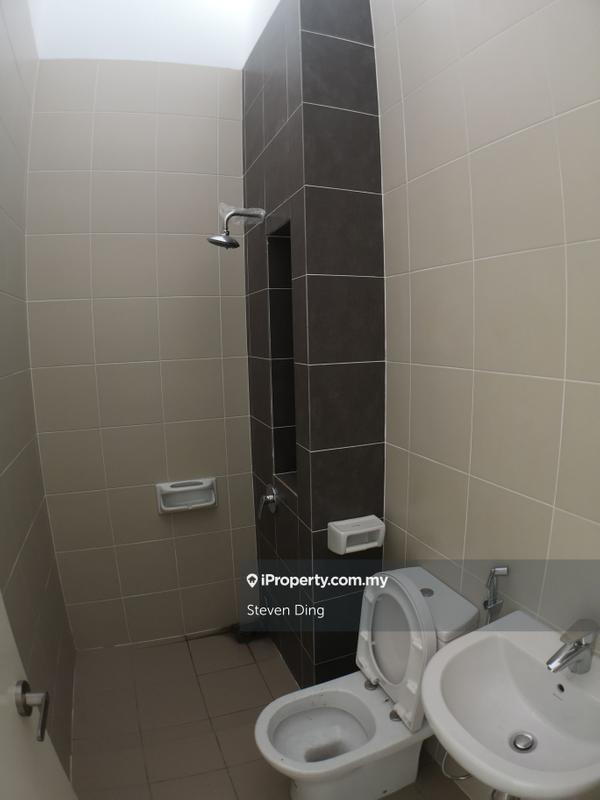 Semi-Detached House for Sale in Setia Utama, Setia Alam by Steven Ding - iProperty.com.my