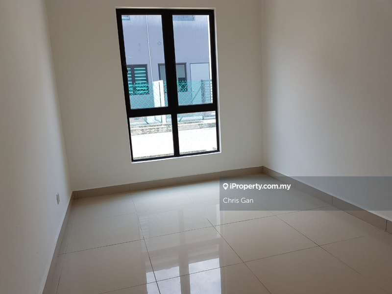 Rumah Teres 2-Tingkat untuk Dijual di Indera Mahkota 2, Kuantan oleh Chris Gan - iProperty.com.my