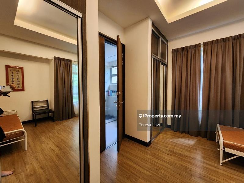Bungalow House for Sale in Taman Equine, Seri Kembangan by Teresa Law - iProperty.com.my