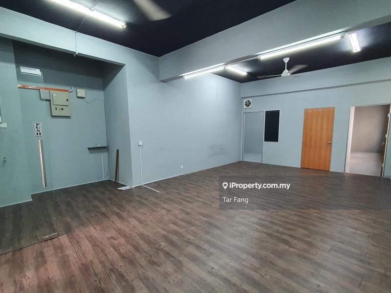 Shop-Office for Sale in Aman Putri, Sungai Buloh by Tar Fang - iProperty.com.my