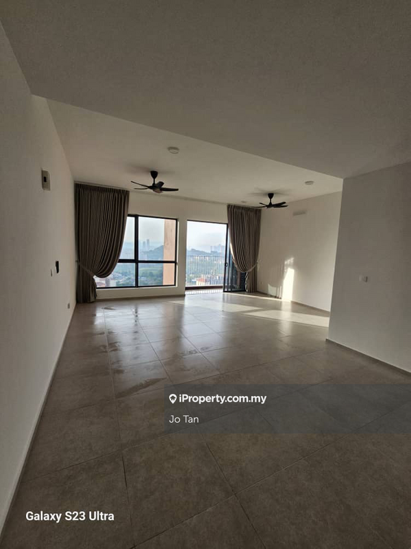 For Sale - EdgeWood Residences @ SkySanctuary