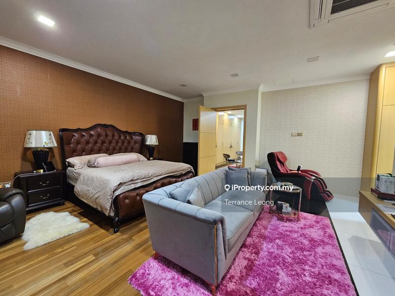 Banglo untuk Dijual di Batu 9, Cheras oleh Terrance Leong - iProperty.com.my