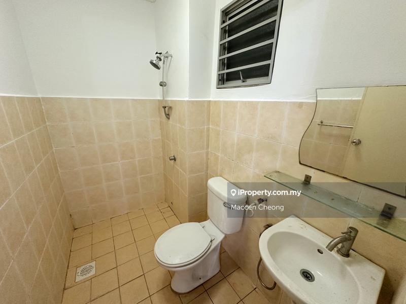 2-storey Terraced House for Sale in ut2ph, Tanjong Duabelas by Maccen Cheong - iProperty.com.my