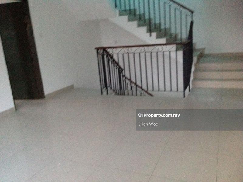 Rumah Berangkai 3 Tingkat untuk Dijual di Taman Bukit Suria, Bandar Sungai Long oleh Lilian Woo - iProperty.com.my