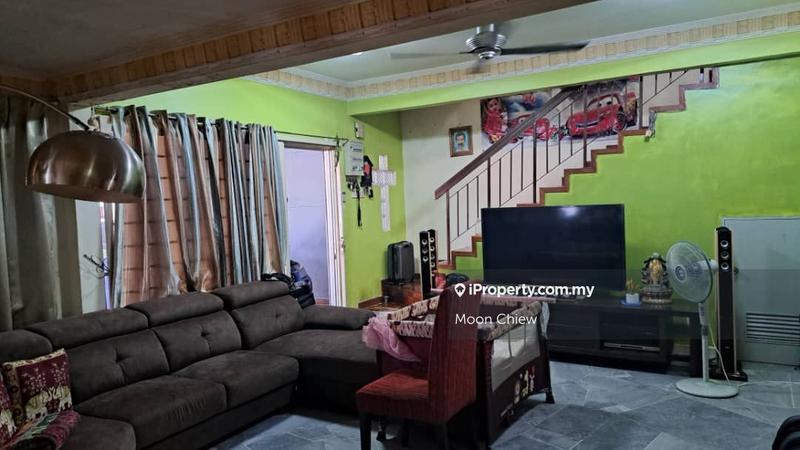 3-storey Terraced House untuk Dijual di BANDAR PUCHONG JAYA, Puchong oleh Moon Chiew - iProperty.com.my