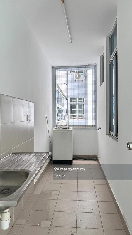 Pangsapuri untuk Dijual di D'Rich Executive Suites oleh Tina So - iProperty.com.my