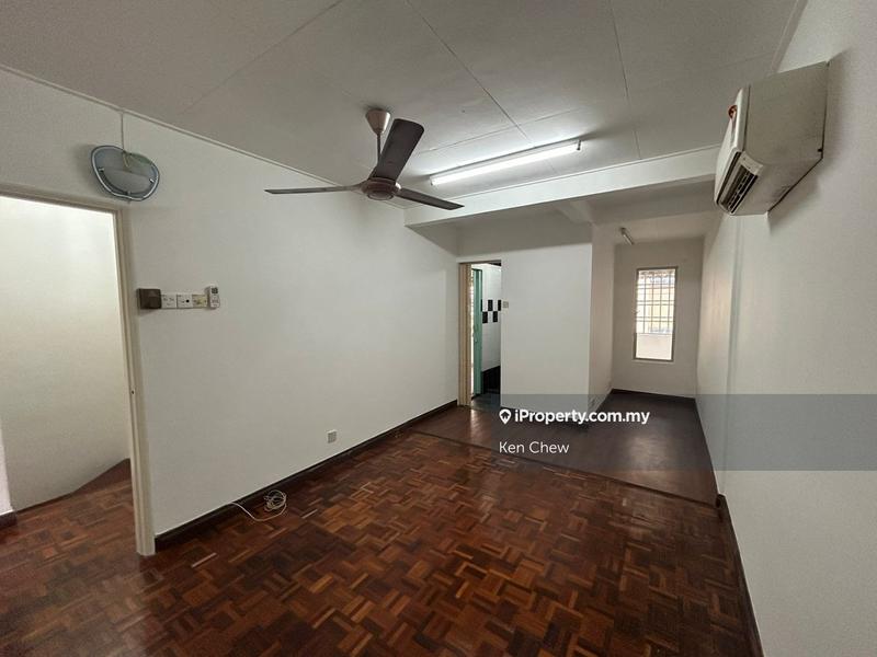 Rumah Teres 2-Tingkat untuk Dijual di Taman Puncak Jalil, Seri Kembangan oleh Ken Chew - iProperty.com.my