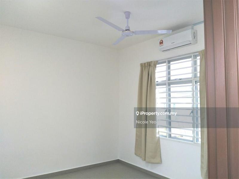 1.5-storey Terraced House for Rent in Taman Bertam Setia, Tanjong Minyak by Nicole Yeo - iProperty.com.my
