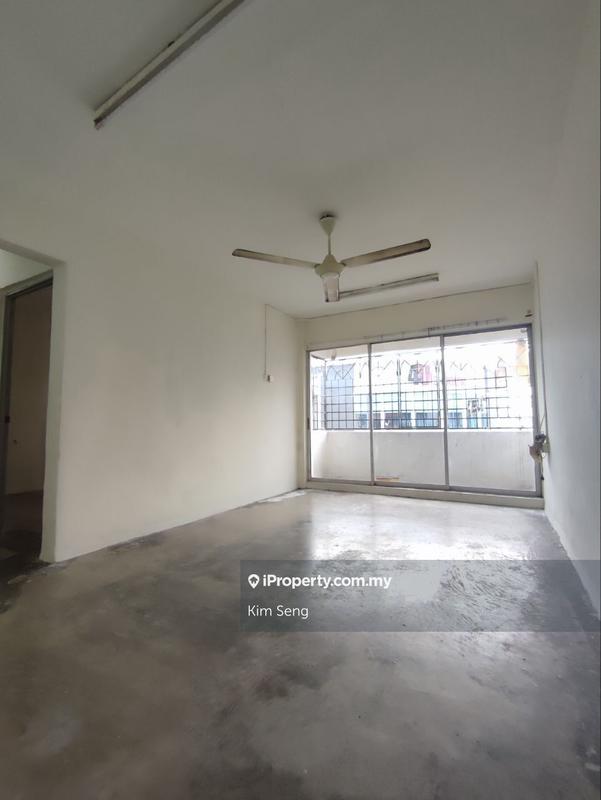 For Sale - Jalan Haji Manan Flat