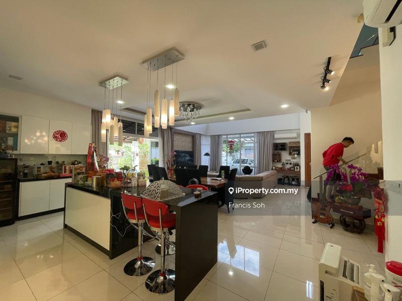 Rumah Berkembar untuk Dijual di Kinrara Residence, Puchong oleh Francis Soh - iProperty.com.my