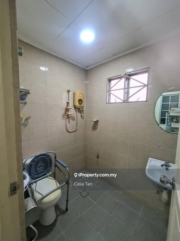 Rumah Berangkai 2 Tingkat untuk Dijual di Usj 11, Subang Jaya oleh Celia Tan - iProperty.com.my
