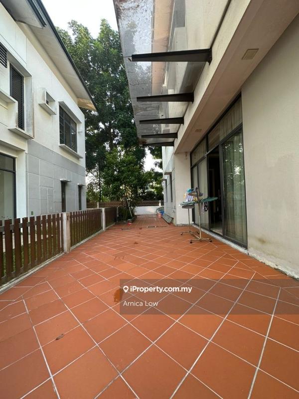 Semi-Detached House for Sale in Seri Kembangan, Selangor by Arnica Low - iProperty.com.my