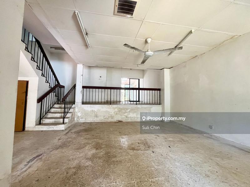 2-storey Terraced House untuk Dijual di Taman Bukit Desa, Taman Desa oleh Suli Chin - iProperty.com.my