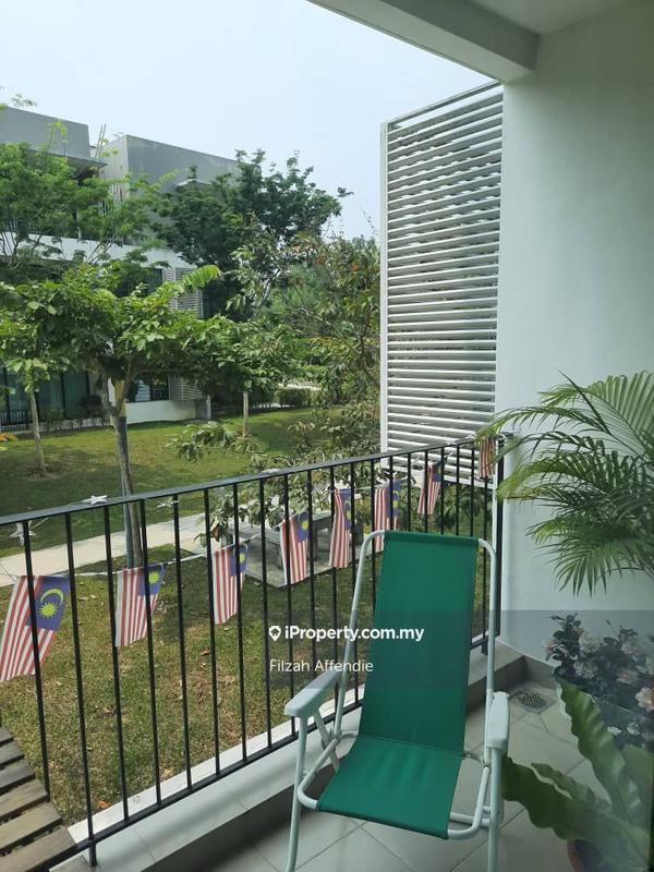 Townhouse for Sale in Cahaya Spk, Shah Alam by Filzah Affendie - iProperty.com.my