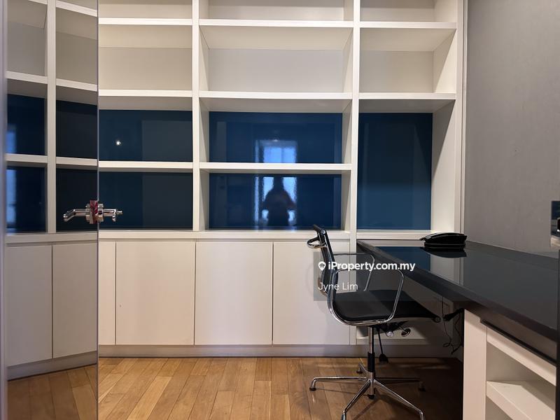 For Sale - The Face Suites (Platinum Suites)