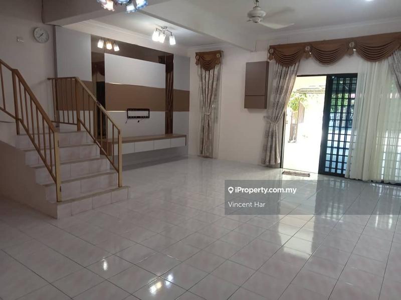2-storey Terraced House for Sale in Desa Manjung Raya, Lumut by Vincent Har - iProperty.com.my