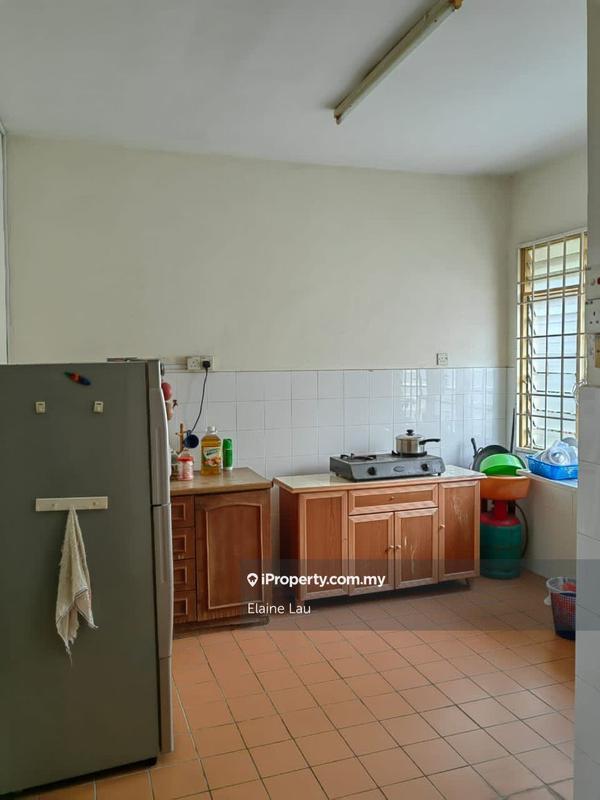 Rumah Berangkai 2 Tingkat untuk Dijual di Saujana Puchong, Puchong oleh Elaine Lau - iProperty.com.my