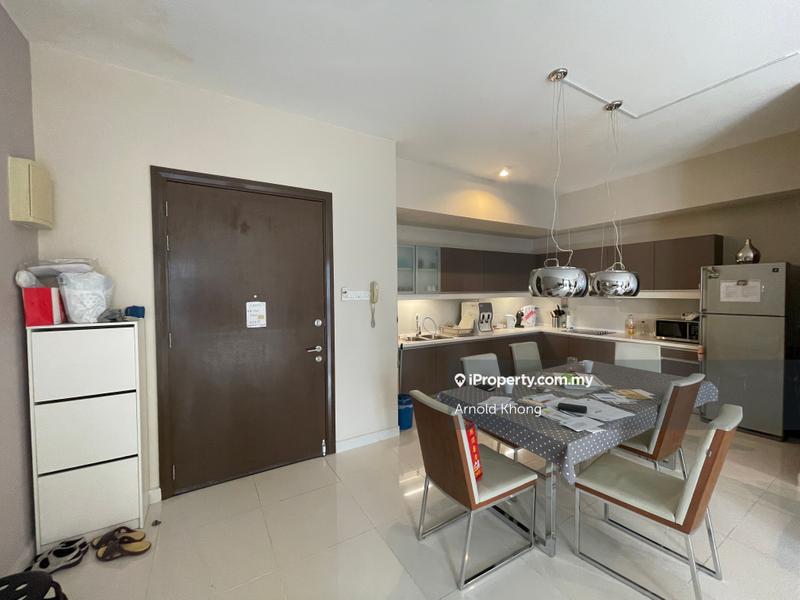 Kediaman Servis untuk Dijual di Regalia Residence oleh Arnold Khong - iProperty.com.my