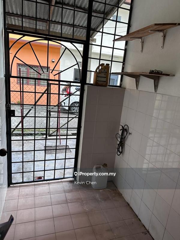 2.5-storey Terraced House for Sale in Taman Kurnia Indah, Kajang by Kevin Chen - iProperty.com.my