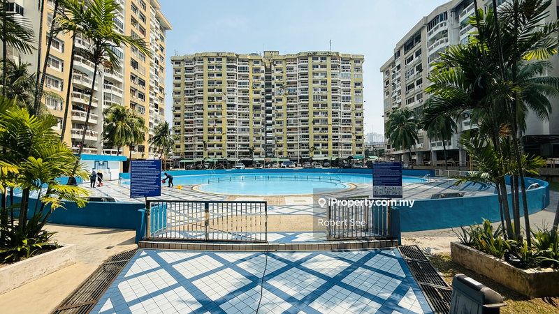 Condominium for Sale in Petaling Indah Condominiums by Robert See - iProperty.com.my