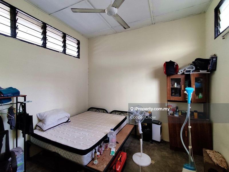 1-storey Terraced House for Sale in Sea Park, Petaling Jaya by Cooper Chow - iProperty.com.my