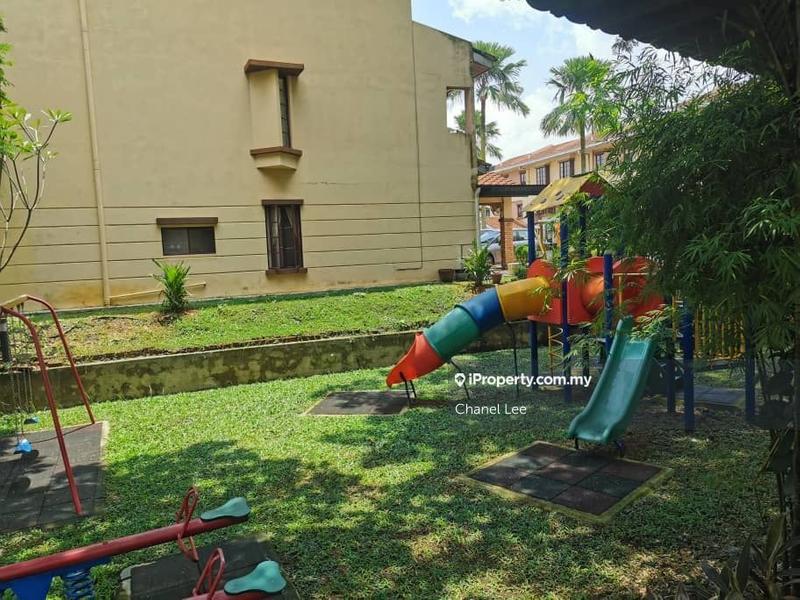 3-storey Terraced House for Sale in Villamas, Sungai Buloh by Chanel Lee - iProperty.com.my