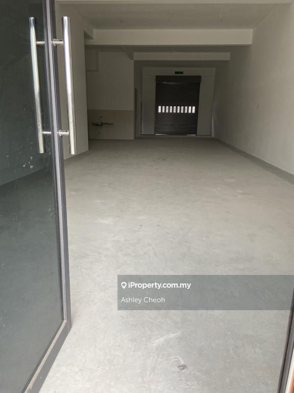 For Sale - [CORNER LOT] Facing Main Road, Alam Impian, Impian Prisma 1, Impian Prisma 2, Impian Prisma 3