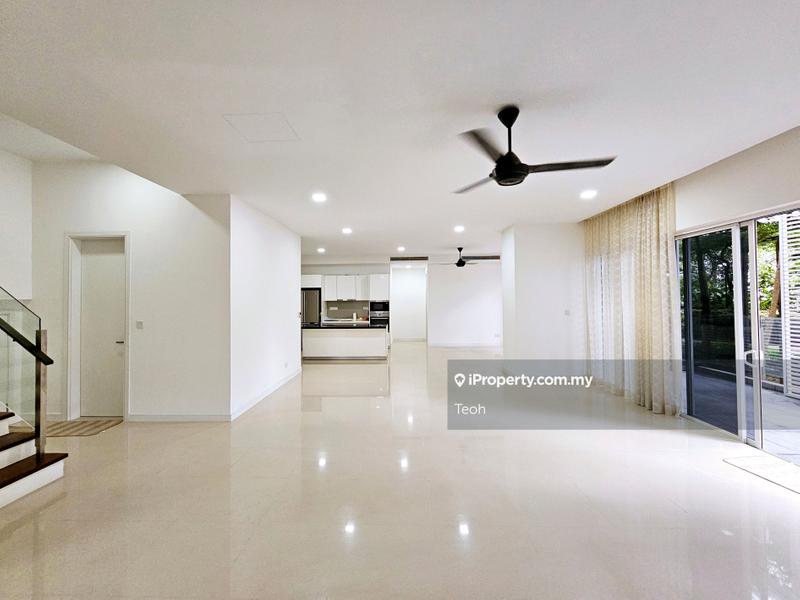 For Sale - Pavilion Hilltop