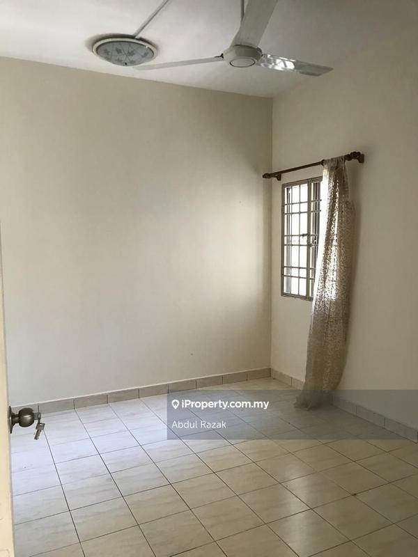 Kondominium untuk Dijual di Kondominium Kristal oleh Abdul Razak - iProperty.com.my