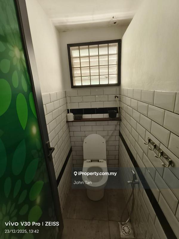 Kedai-Pejabat untuk Disewa di Seksyen 31, Shah Alam oleh John Tan - iProperty.com.my