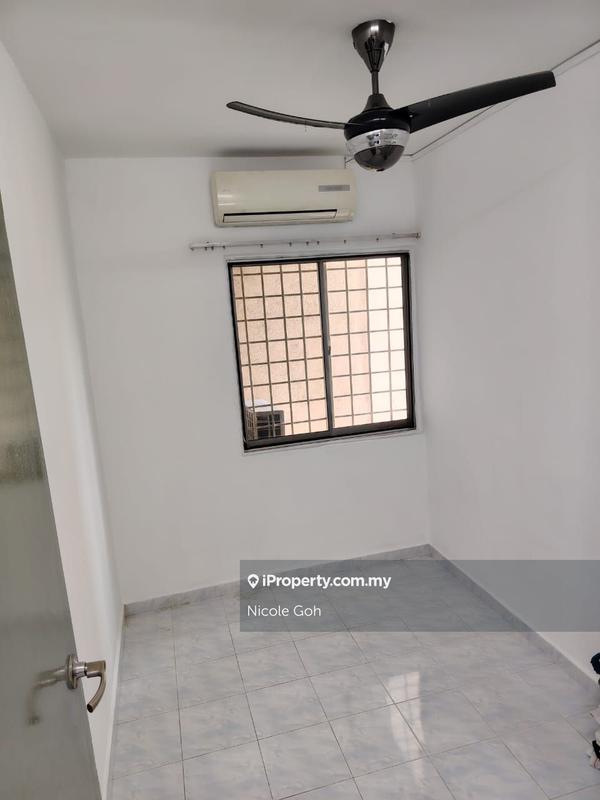 For Sale - PPR Kampung Baru Air Panas