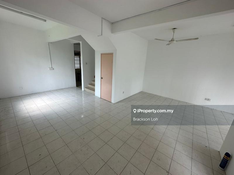 2-storey Terraced House for Sale in Taman Ukay Bistari, Ampang by Brackson Loh - iProperty.com.my
