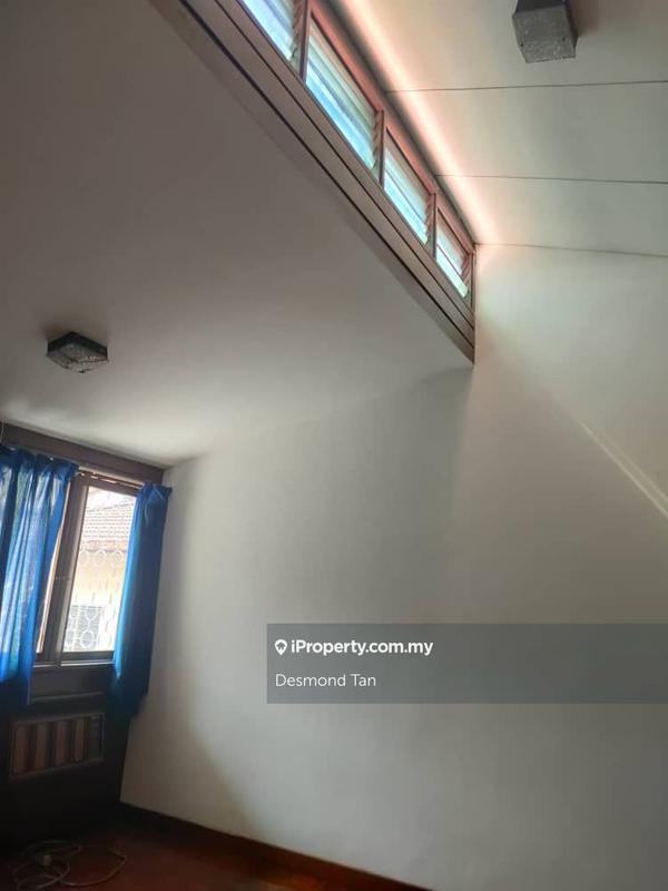 Rumah Berkembar untuk Dijual di Seksyen 17, Petaling Jaya oleh Desmond Tan - iProperty.com.my
