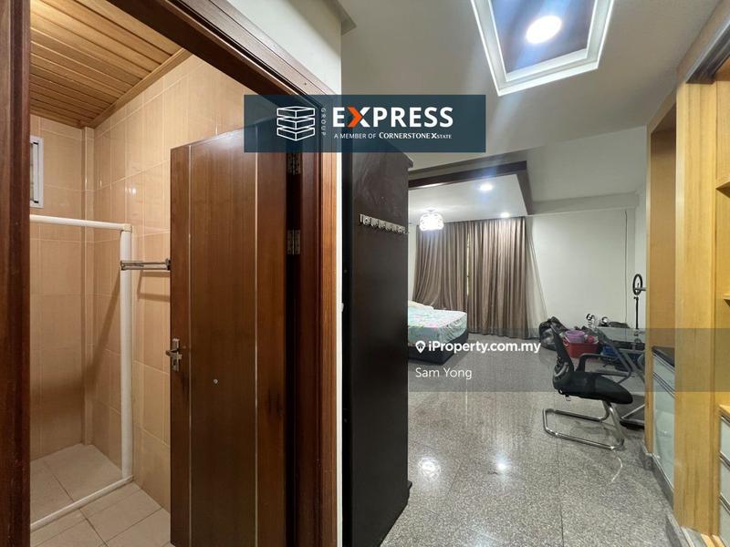 Semi-Detached House for Sale in Pujut, Miri by Sam Yong - iProperty.com.my