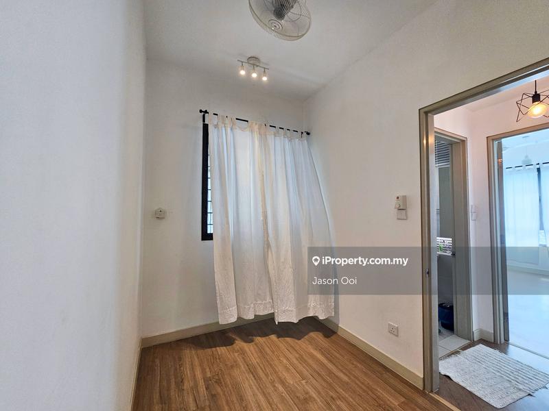 Service Residence for Sale in Putra Residence by Jason Ooi - iProperty.com.my