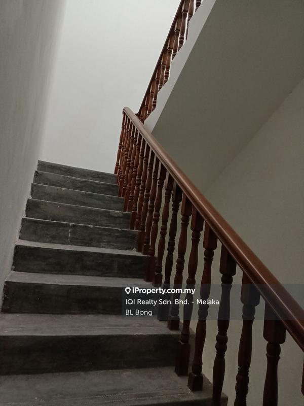 Shop / Office untuk Dijual di Taman Kota Laksamana Jaya, Melaka City oleh BL Bong - iProperty.com.my