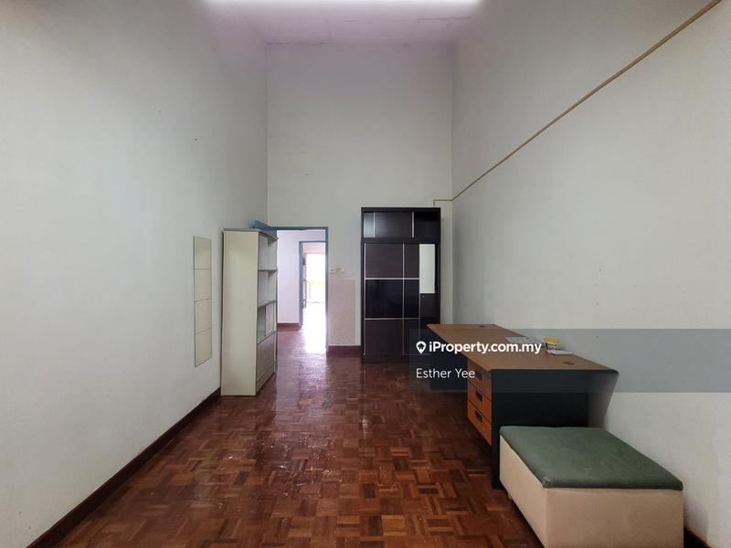 3.5-storey Terraced House for Sale in Taman Dagang Jaya, Ampang by Esther Yee - iProperty.com.my