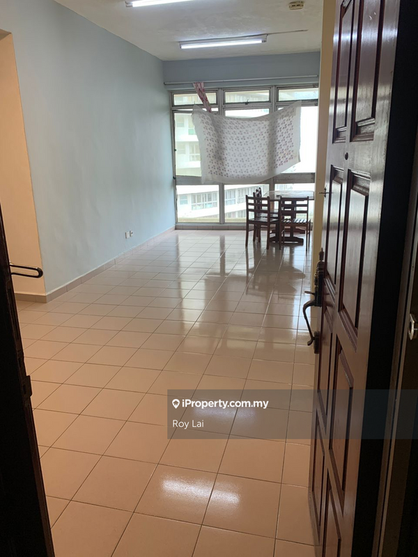 For Rent - Ria Apartment