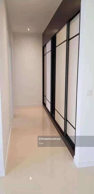 For Rent - Pavilion Hilltop