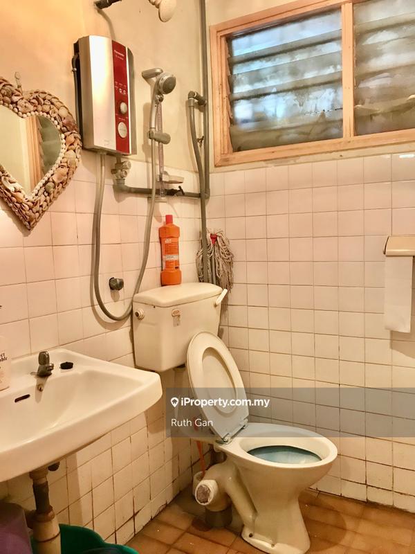 Rumah Teres 2-Tingkat untuk Dijual di Taman Mayang, Petaling Jaya oleh Ruth Gan - iProperty.com.my