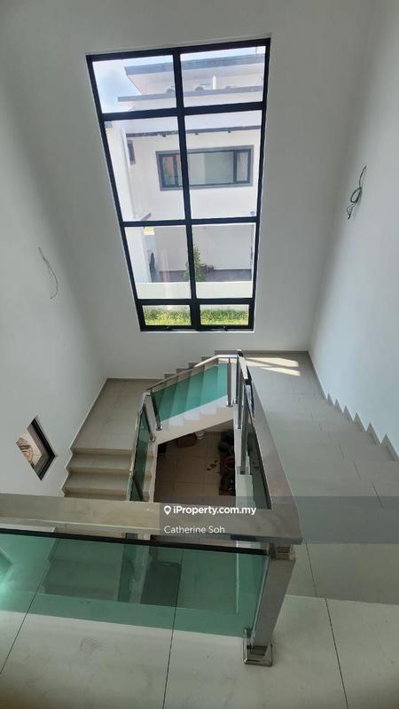 Bungalow House for Sale in Taman Bemban, Bemban by Catherine Soh - iProperty.com.my