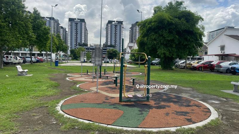 Townhouse for Sale in Bandar Saujana Putra, Tanjong Duabelas by Yen Ling - iProperty.com.my