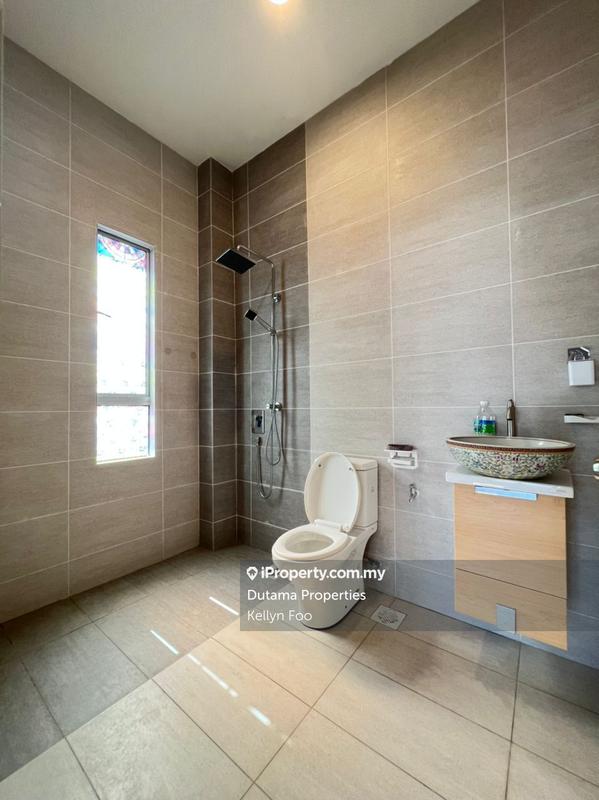 Semi-Detached House for Sale in 2 Storey Semi-D Limbongan Jaya, Melaka City by Kellyn Foo - iProperty.com.my