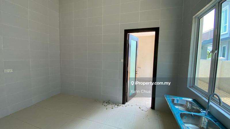 Banglo untuk Dijual di Taman Equine, Seri Kembangan oleh Xann Chua - iProperty.com.my