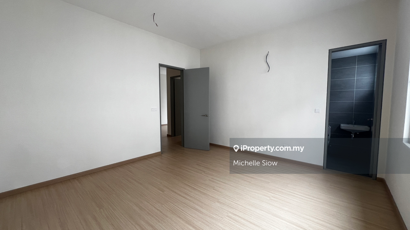 Semi-Detached House for Sale in Taman Semanja, Kajang by Michelle Siow - iProperty.com.my
