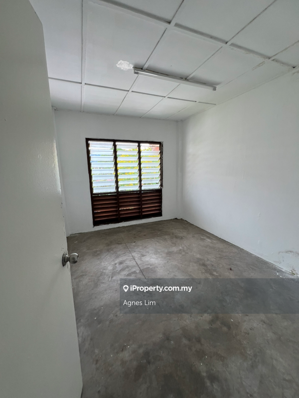 For Sale - Flat Dato Ahmad Razali