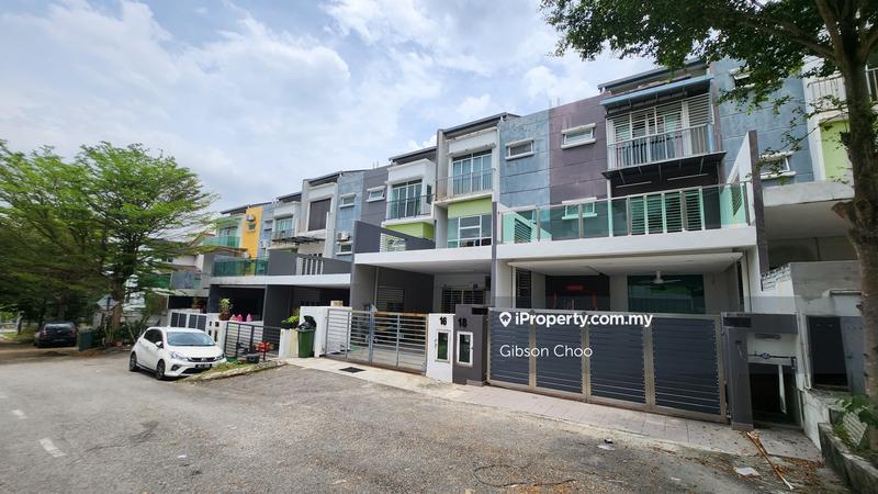 Rumah Teres 2.5-Tingkat untuk Dijual di Bandar Tun Hussein Onn, Cheras oleh Gibson Choo - iProperty.com.my