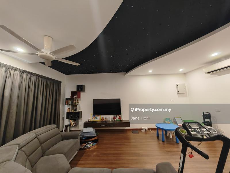Rumah Berangkai 3 Tingkat untuk Dijual di 16 Sierra, Puchong oleh Jane Hor - iProperty.com.my